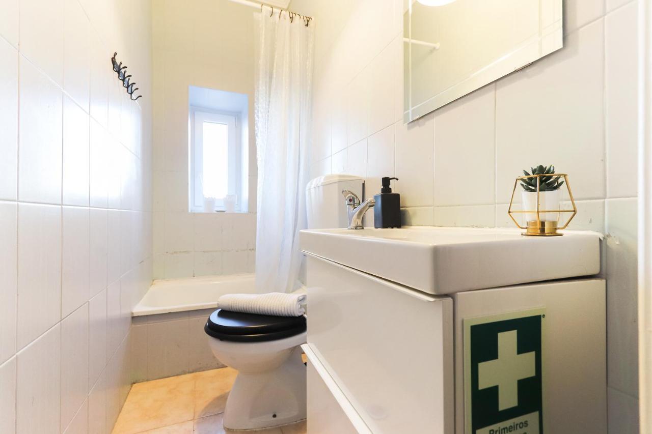 Parlamient River View Apartments By Homing Lisboa Εξωτερικό φωτογραφία